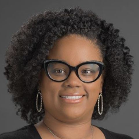 Dr Ronya Green